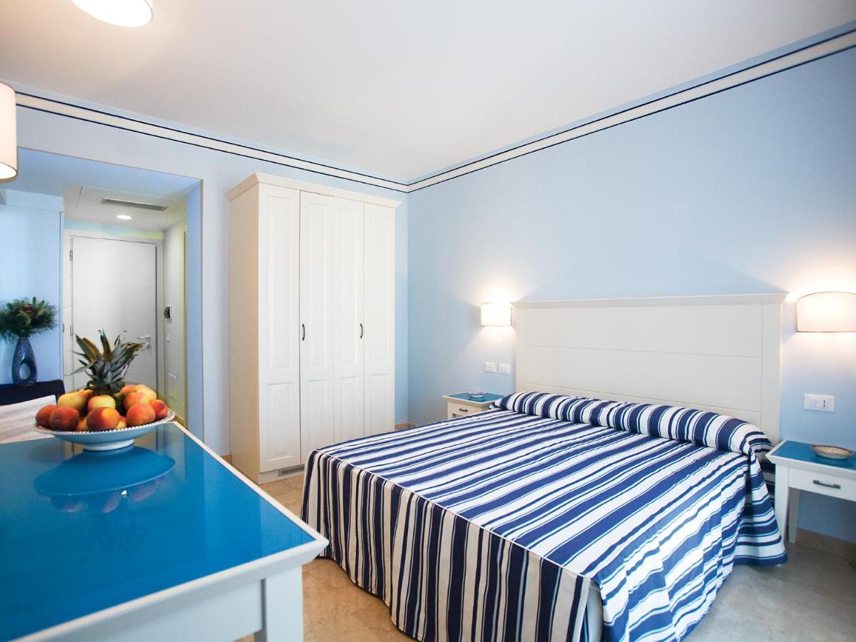 Resort Cala La Luna Φαβινιάνα Εξωτερικό φωτογραφία